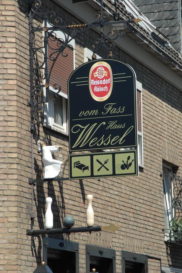 Hotel Haus Wessel Köln Exterior foto